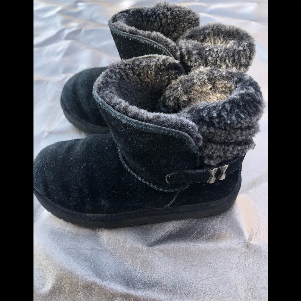 UGG size 1 girls